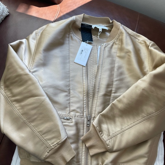 3.1 Phillip Lim - Tromp L'oeil Bomber Jacket- size 8 - Picture 4 of 16